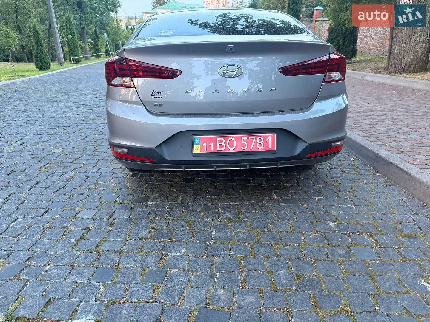 2019 Hyundai Elantra - мініатюра 17