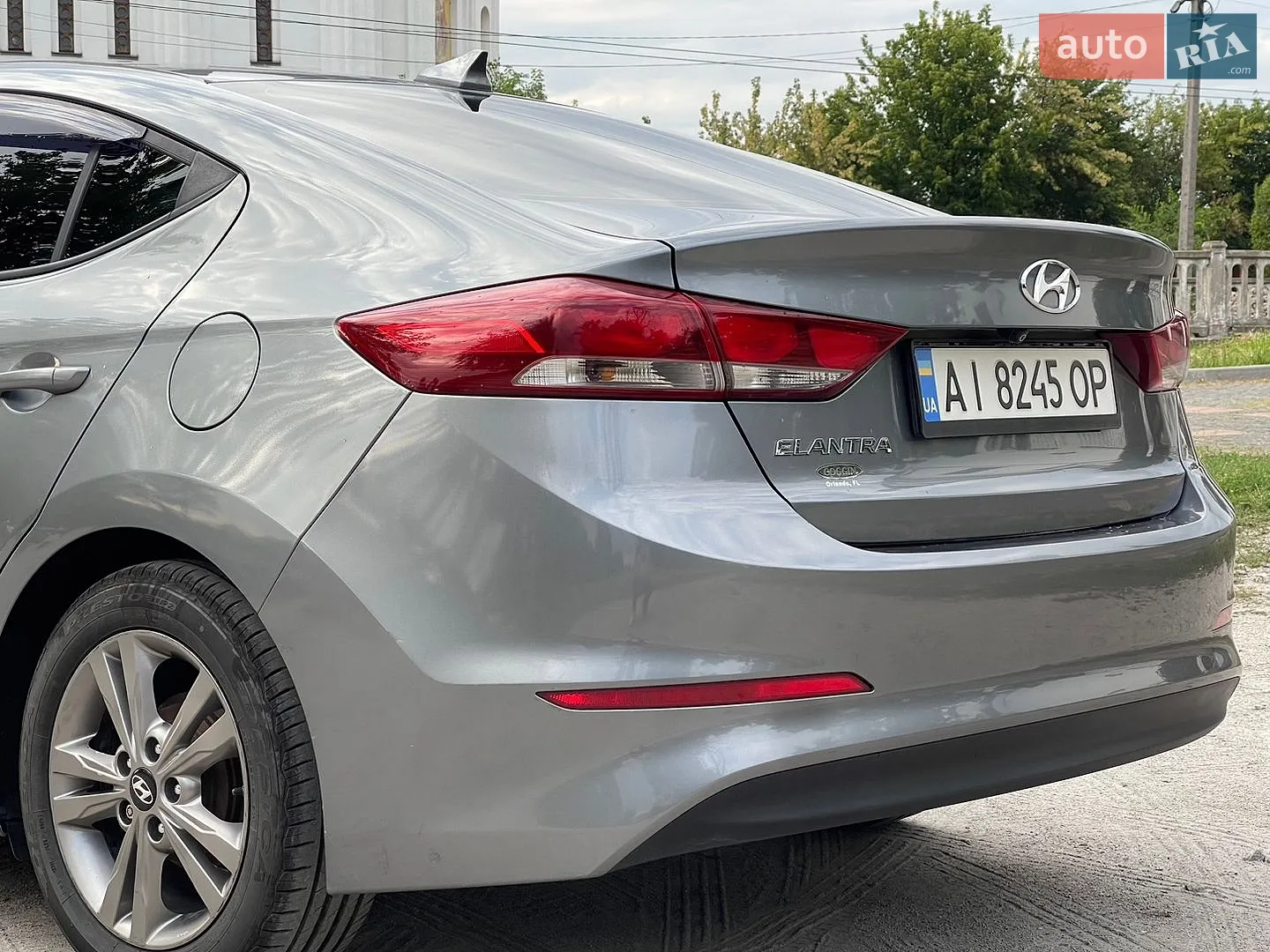 2016 Hyundai Elantra - мініатюра 13