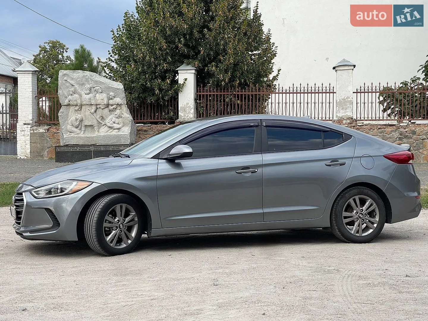 2016 Hyundai Elantra - мініатюра 7