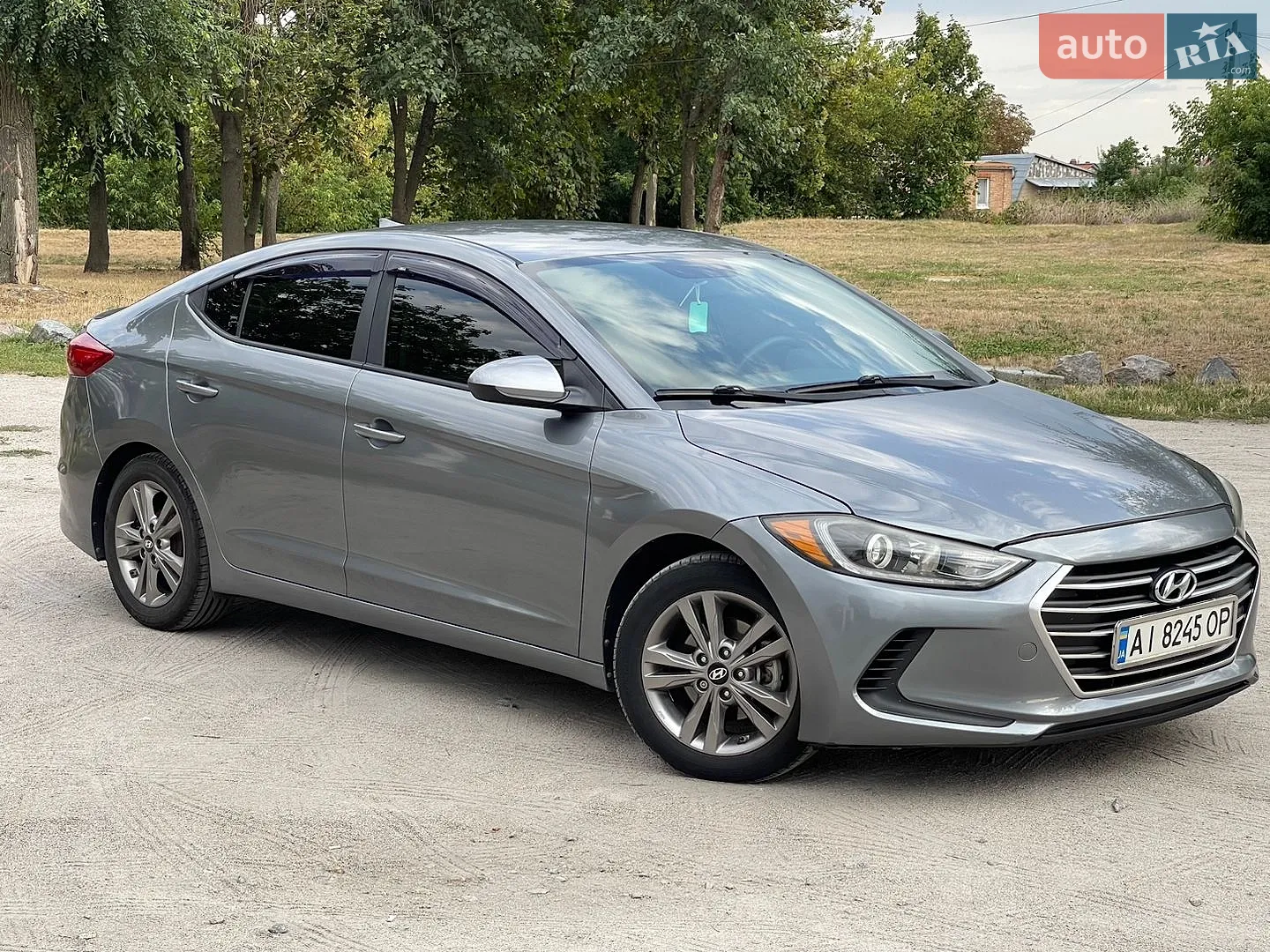 2016 Hyundai Elantra - фото 1