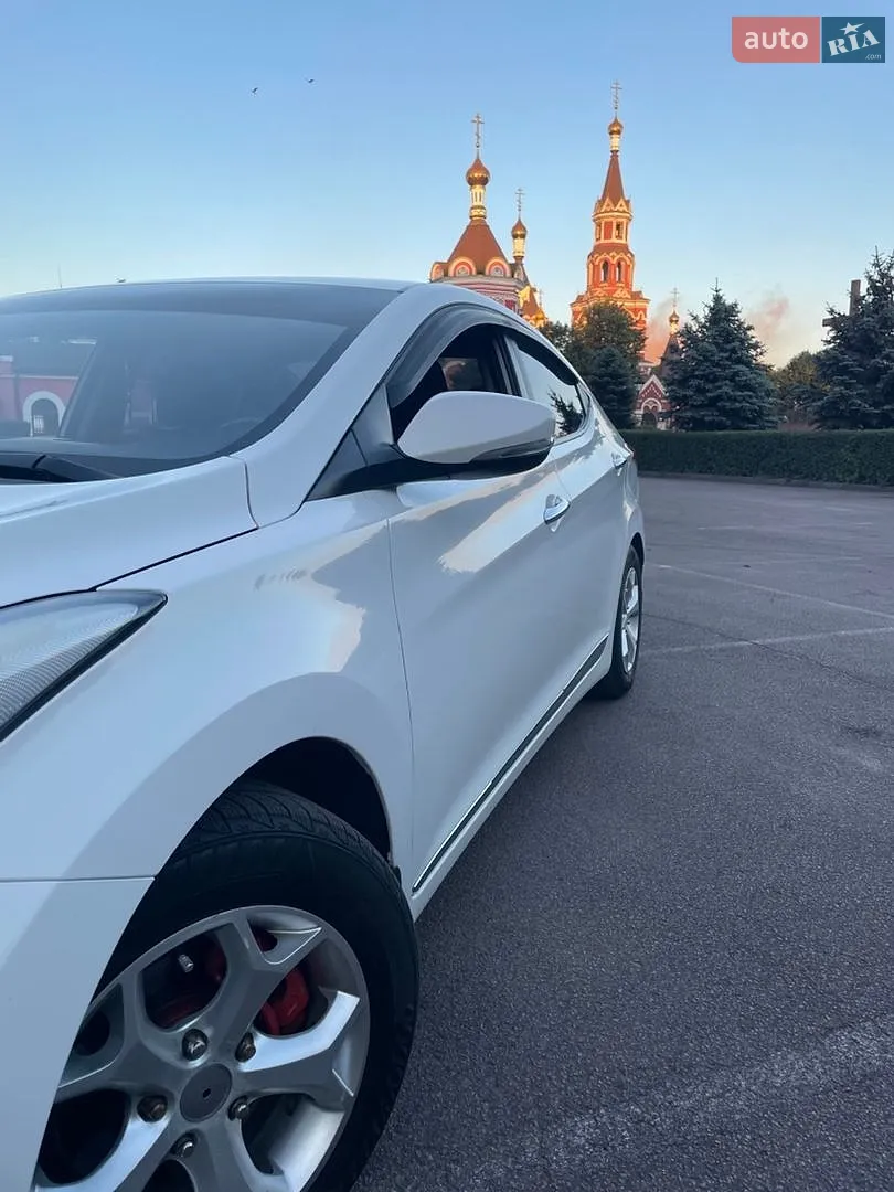 2012 Hyundai Elantra - мініатюра 4