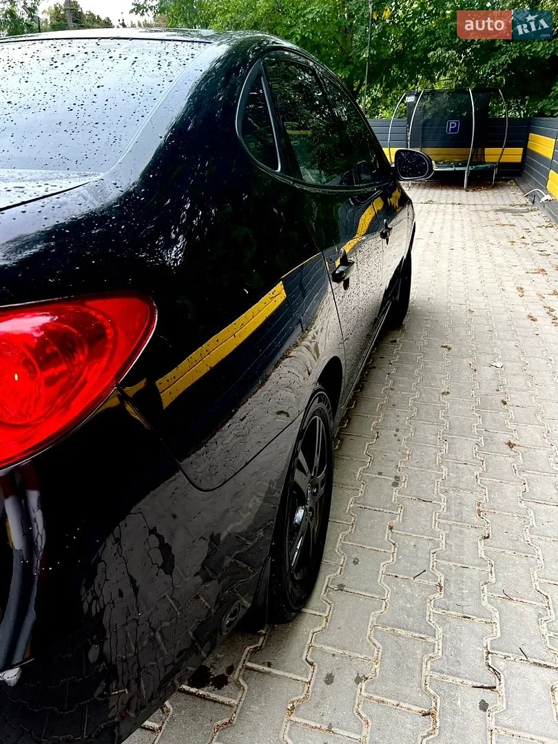 2010 Hyundai Elantra - мініатюра 6