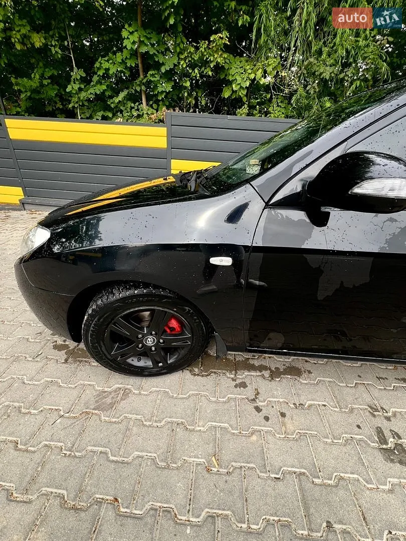 2010 Hyundai Elantra - мініатюра 8