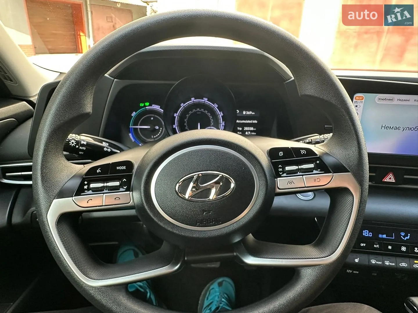 2022 Hyundai Elantra - мініатюра 20