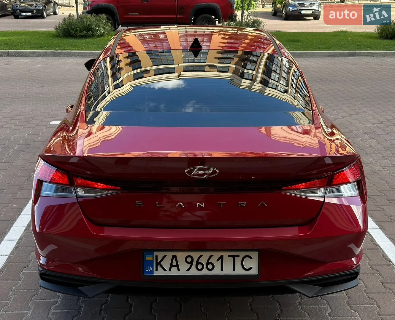2022 Hyundai Elantra - мініатюра 17