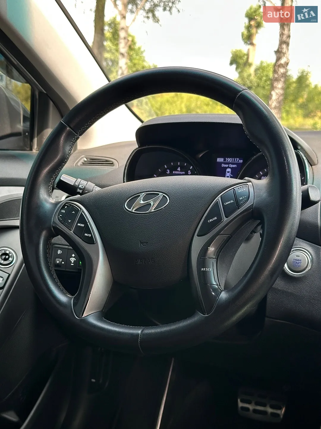 2013 Hyundai Elantra - мініатюра 28