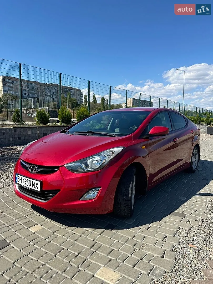 2013 Hyundai Elantra - мініатюра 2