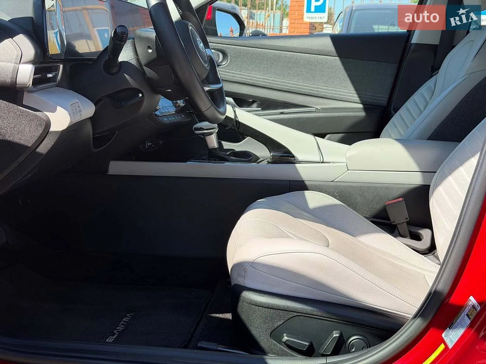 2021 Hyundai Elantra - мініатюра 21