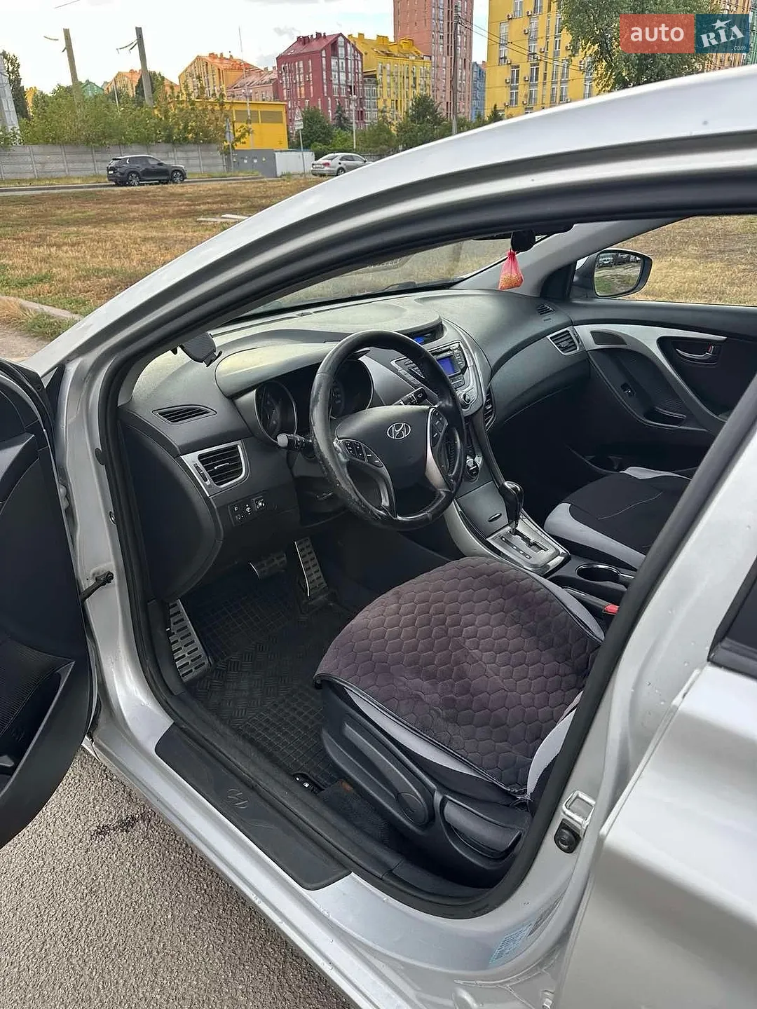 2013 Hyundai Elantra - мініатюра 7