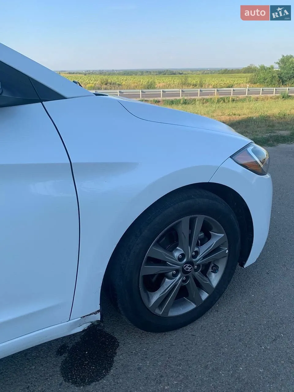 2018 Hyundai Elantra - мініатюра 14