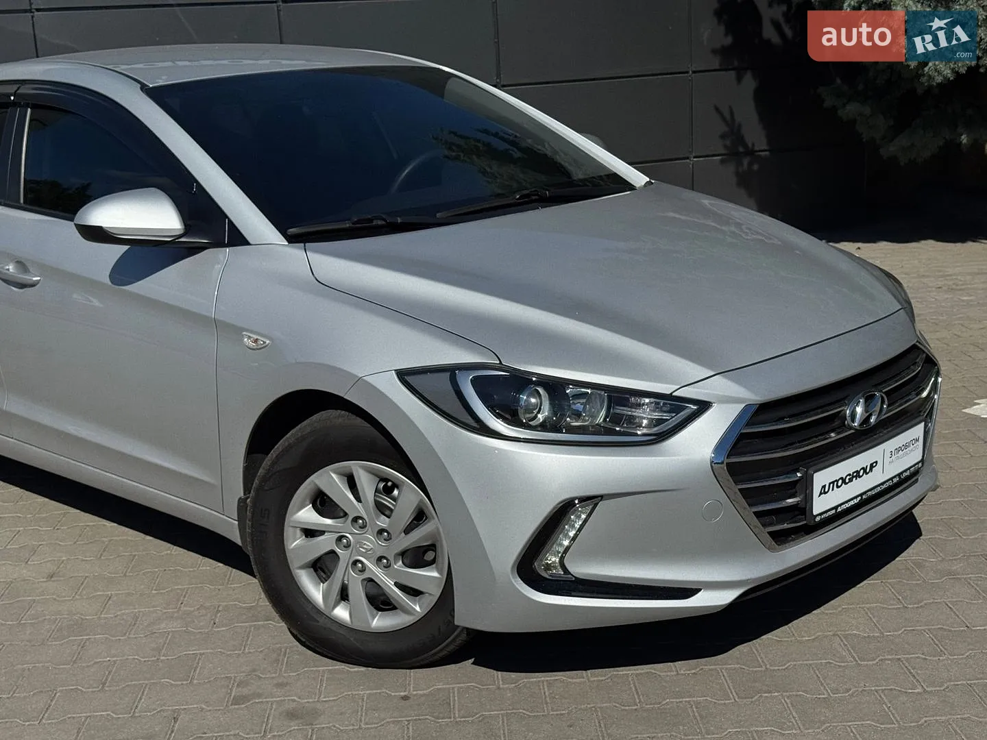 2016 Hyundai Elantra - мініатюра 4