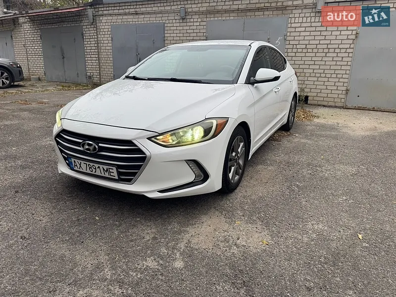 Hyundai Elantra