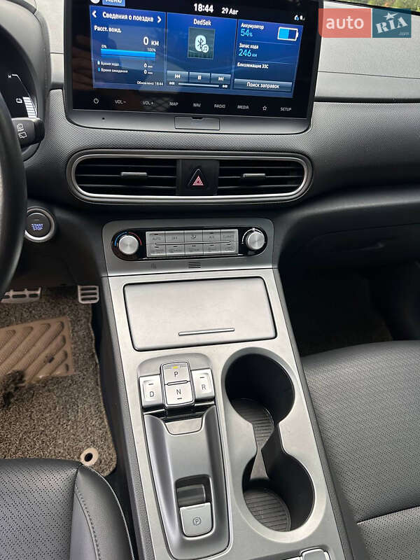 Внедорожник / Кроссовер Hyundai Encino EV 2019 в Виннице фото 11 Внедорожник / Кроссовер Hyundai Encino EV 2019 в Виннице