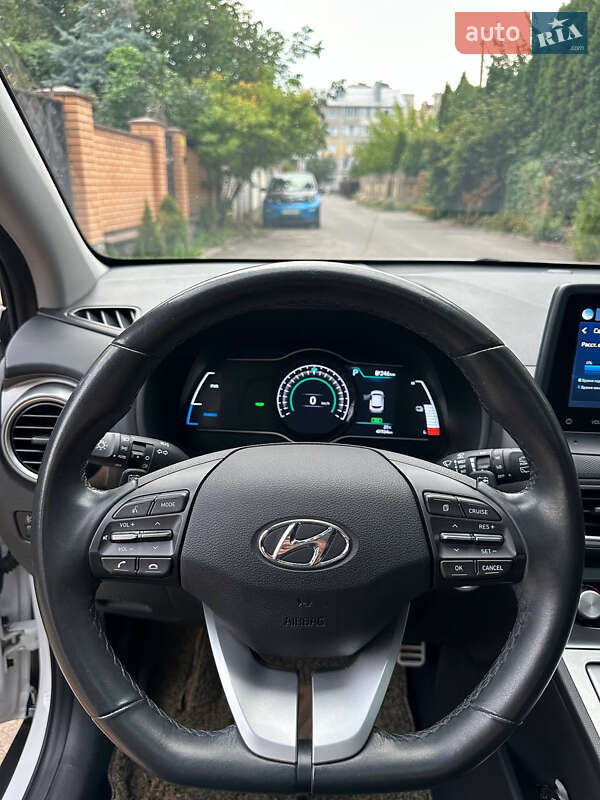 Внедорожник / Кроссовер Hyundai Encino EV 2019 в Виннице фото 10 Внедорожник / Кроссовер Hyundai Encino EV 2019 в Виннице