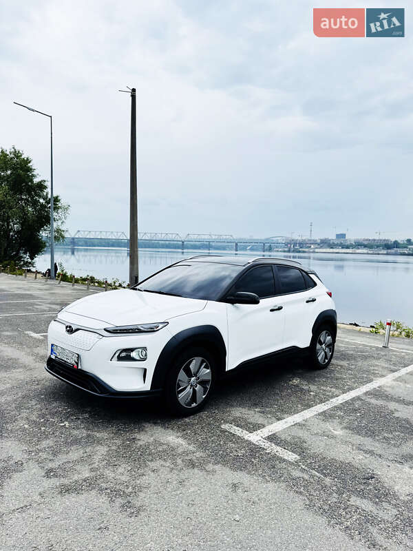Позашляховик / Кросовер Hyundai Encino EV 2021 в Києві