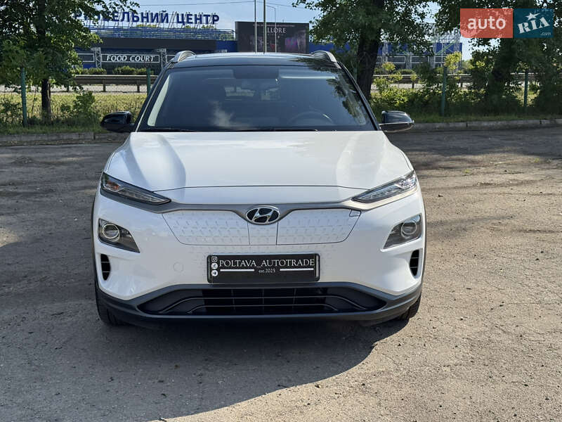 Внедорожник / Кроссовер Hyundai Encino EV 2021 в Полтаве