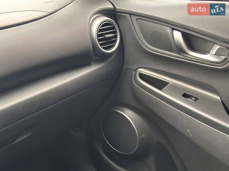 Позашляховик / Кросовер Hyundai Encino EV 2019 в Одесі фото 21 Позашляховик / Кросовер Hyundai Encino EV 2019 в Одесі