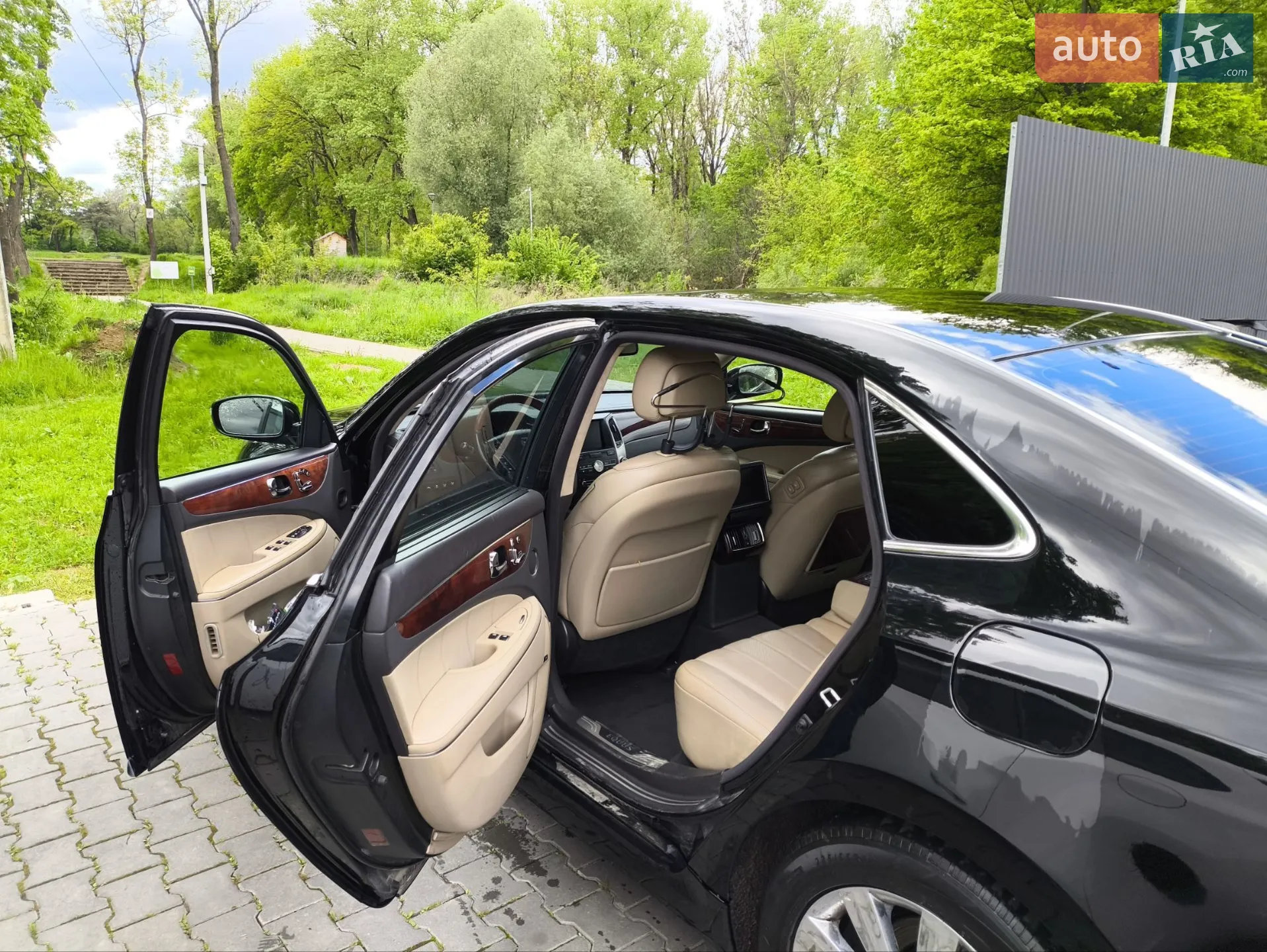 2011 Hyundai Equus - мініатюра 20