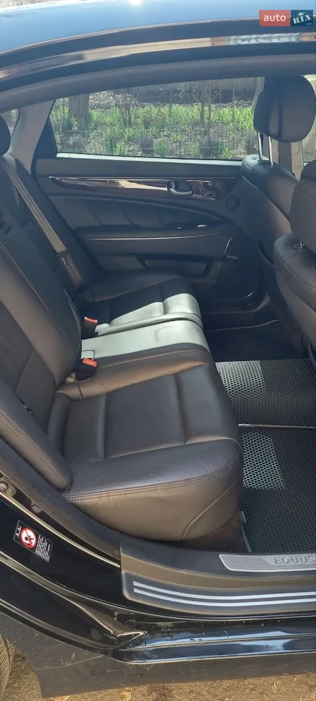 2013 Hyundai Equus - мініатюра 13