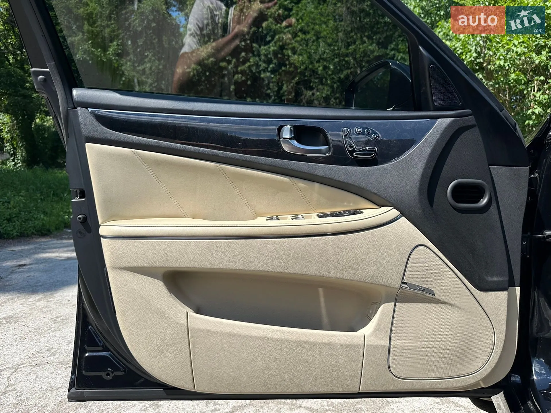2015 Hyundai Equus - мініатюра 27