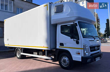 Грузовой фургон Hyundai EX8 2021 в 