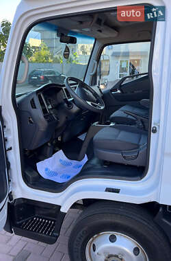 Грузовой фургон Hyundai EX8 2021 в 