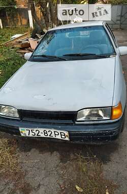 Седан Hyundai Excel 1990 в Ровно