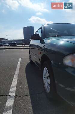Ліфтбек Hyundai Excel 1996 в 