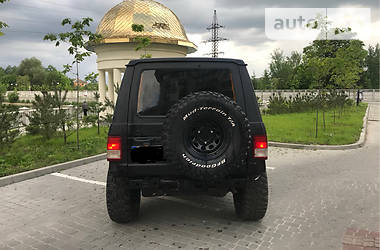 Позашляховик / Кросовер Hyundai Galloper 2001 в 