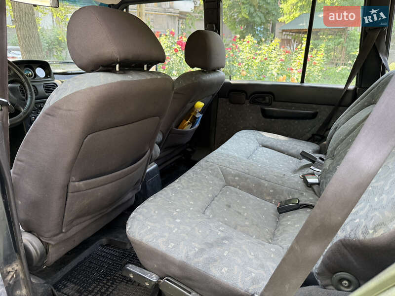 Позашляховик / Кросовер Hyundai Galloper 1998 в Павлограді фото 9 Позашляховик / Кросовер Hyundai Galloper 1998 в Павлограді
