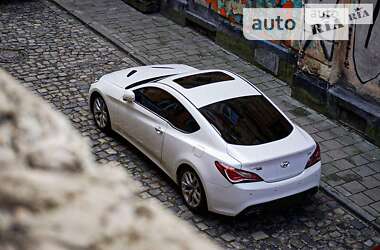 Купе Hyundai Genesis Coupe 2013 в Днепре