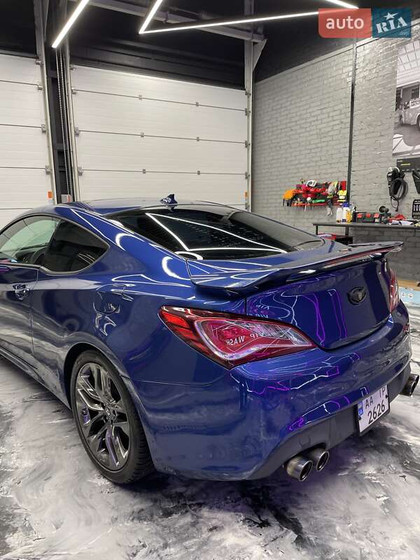 Купе Hyundai Genesis Coupe 2015 в Киеве