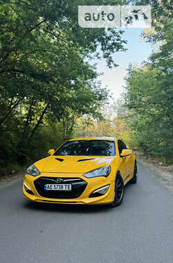 Купе Hyundai Genesis Coupe 2012 в Днепре