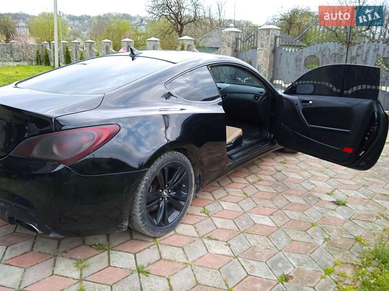 Купе Hyundai Genesis Coupe 2011 в Запорожье