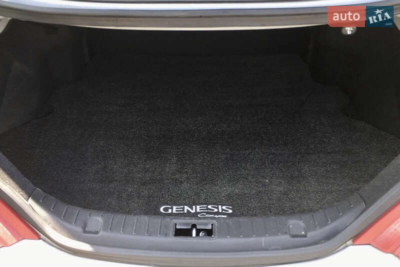 Купе Hyundai Genesis Coupe 2013 в Житомире