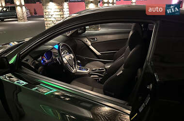 Купе Hyundai Genesis Coupe 2010 в 