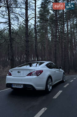 Купе Hyundai Genesis Coupe 2011 в Киеве