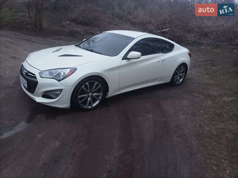 Купе Hyundai Genesis Coupe 2012 в Изюме