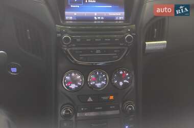 Купе Hyundai Genesis Coupe 2014 в 