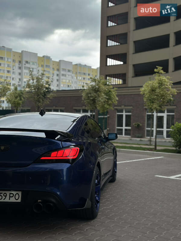 Купе Hyundai Genesis Coupe 2016 в Киеве