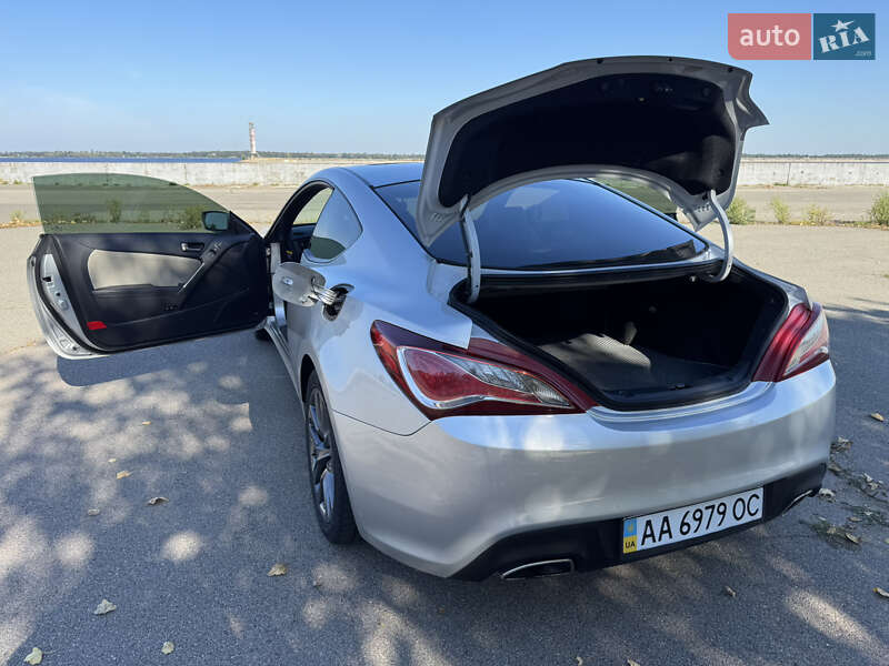 Купе Hyundai Genesis Coupe 2013 в Киеве