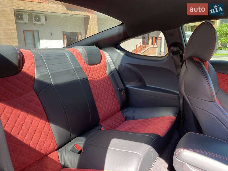 Купе Hyundai Genesis Coupe 2012 в Кременчуге