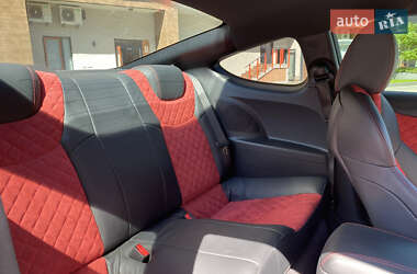 Купе Hyundai Genesis Coupe 2012 в 