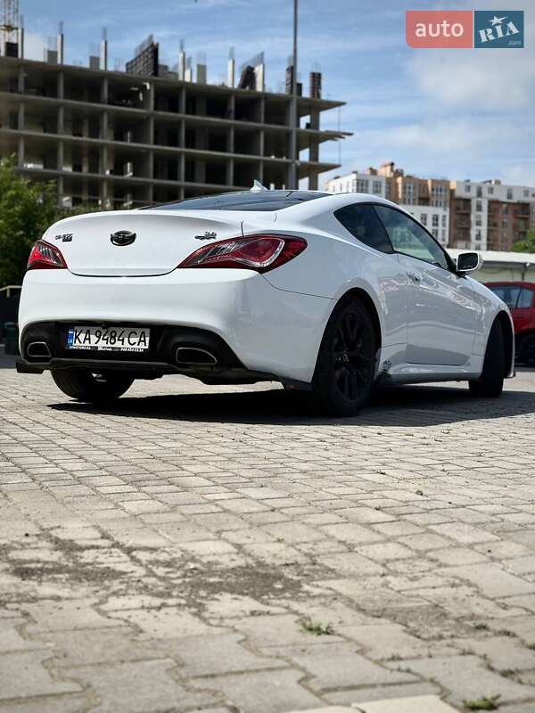 Купе Hyundai Genesis Coupe 2014 в Чернівцях фото 12 Купе Hyundai Genesis Coupe 2014 в Чернівцях