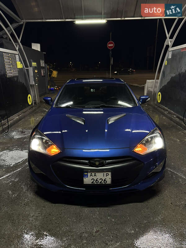 Купе Hyundai Genesis Coupe 2015 в Киеве