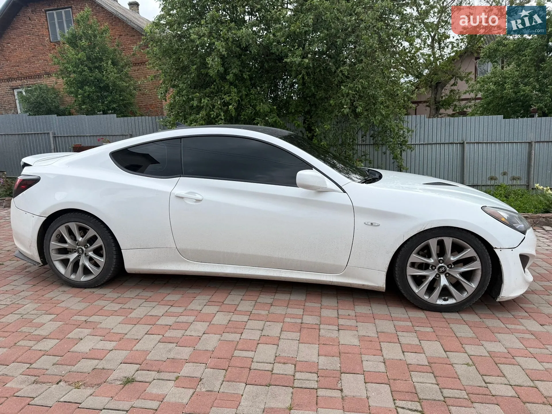 2013 Hyundai Genesis Coupe - мініатюра 2