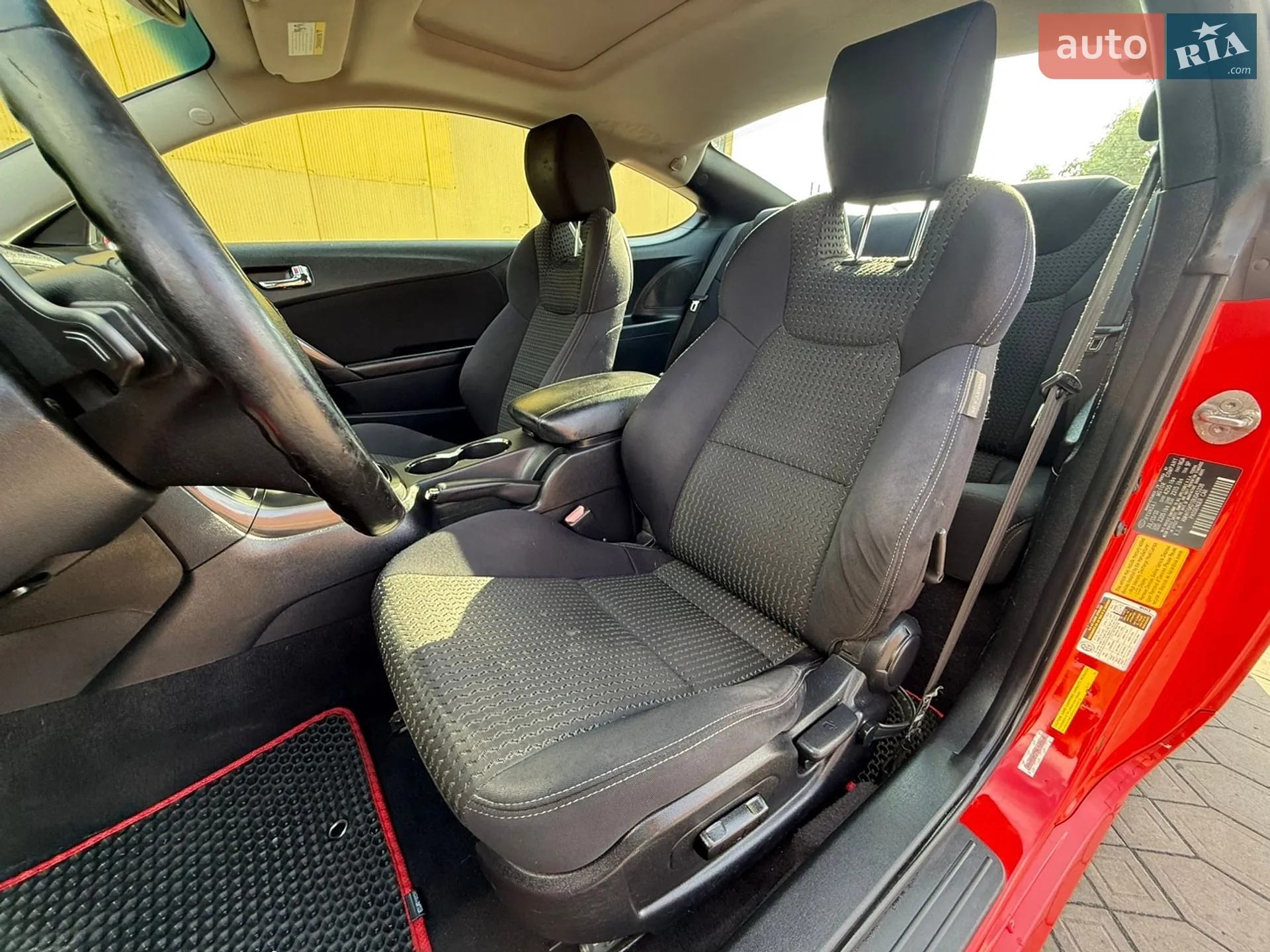2010 Hyundai Genesis Coupe - мініатюра 21
