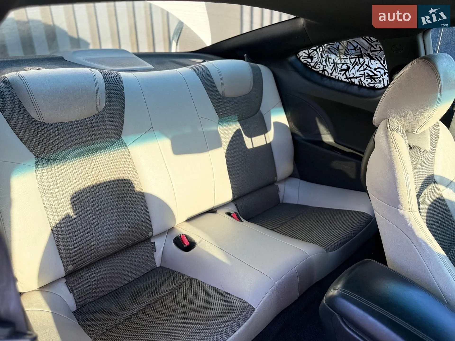 Hyundai Genesis Coupe 2012 VIN KMHHT6KD1DU096700 фото оголошення 25 з 46