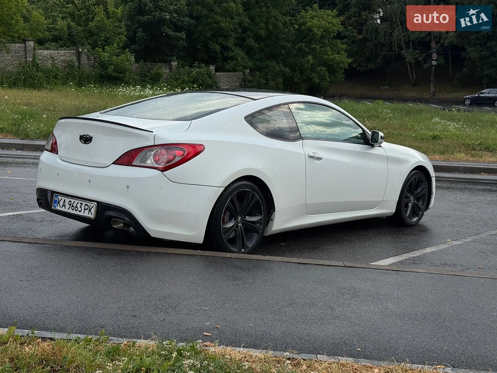 2010 Hyundai Genesis Coupe - мініатюра 4