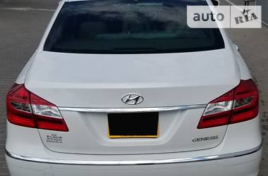 Седан Hyundai Genesis 2013 в Луцьку